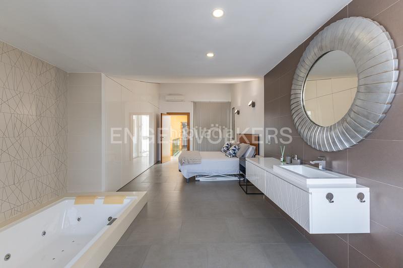 Foto 0862938d-cf7e-4c4b-85ac-747c8c7f27b9. Piccolo appartamento con riscaldamento parcheggio in Gandia