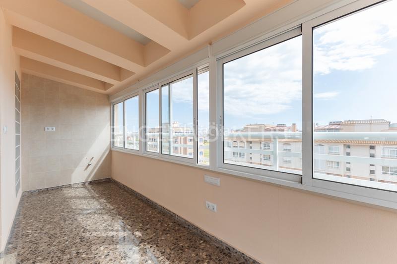 Foto 018c1ddb-89ff-4258-a456-e3b7f67a0501. Apartament amb calefacció a pueblo de Cullera Cullera