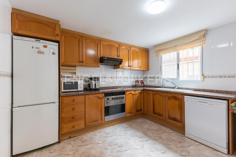 Foto a3d94c82-3a7c-40ef-9f5f-d0925c8ec643. Casa con riscaldamento parcheggio in Mareny de Barraquetes Sueca