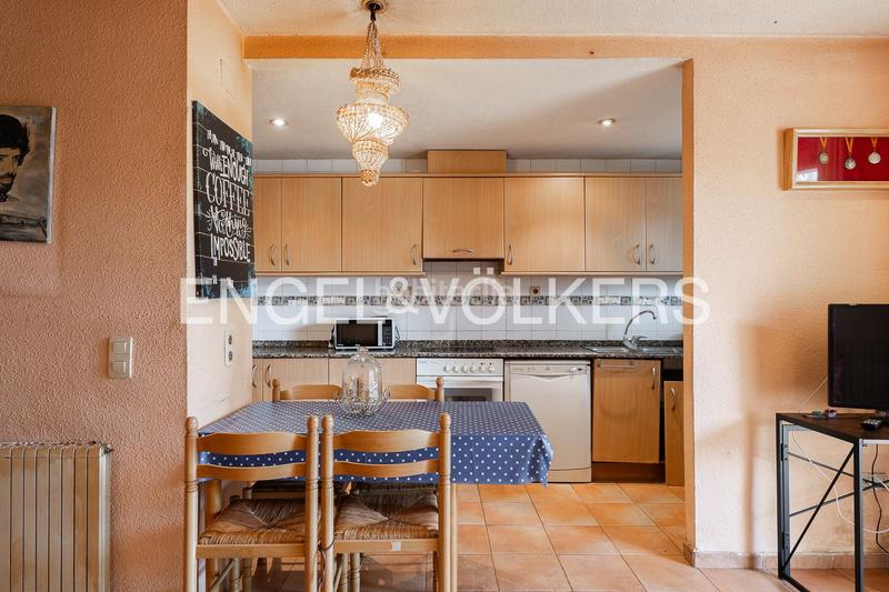 Foto 280239ef-4b2f-42d4-b95a-d2b90a217a3e. Apartament amb calefacció aparcament piscina a Costa Norte Vinaròs