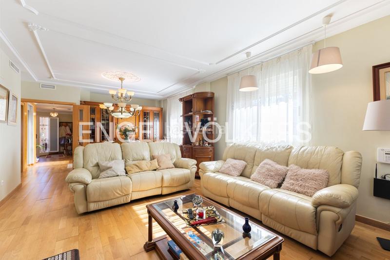 Foto 033ed18a-587b-4f21-90ee-62d56cbdaad0. Casa amb calefacció aparcament a El Vedat - Santa Apolonia Torrent