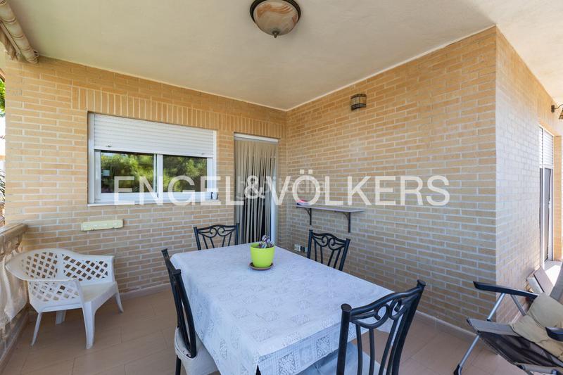 Foto 18398142-5fd5-41aa-a09e-a01697c3cfa9. Casa amb calefacció aparcament a El Vedat - Santa Apolonia Torrent