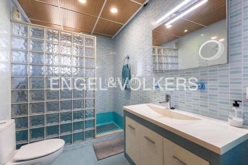 Foto 25f91a2e-ad4b-4aff-8772-f6dcd648a77e. Casa amb calefacció aparcament a El Vedat - Santa Apolonia Torrent