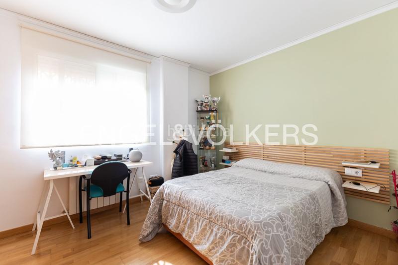 Foto 5c4d57ac-790b-434f-866e-d23653fd08c0. Casa amb calefacció aparcament a El Vedat - Santa Apolonia Torrent