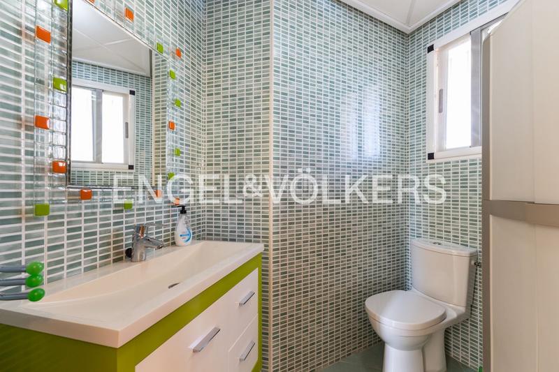 Foto 9e5fd8e0-b44f-40fb-883e-048a9545398b. Casa amb calefacció aparcament a El Vedat - Santa Apolonia Torrent