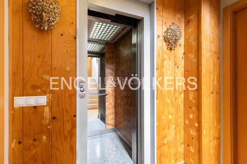 Foto fbc88452-9dc3-43ed-b3bd-3852aed463ee. Casa amb calefacció aparcament a El Vedat - Santa Apolonia Torrent