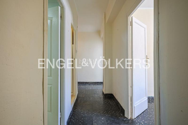 Foto 07788997-1a59-4808-bb9f-3ae6813f6b6c. Piccolo appartamento con riscaldamento in Mestalla Valencia