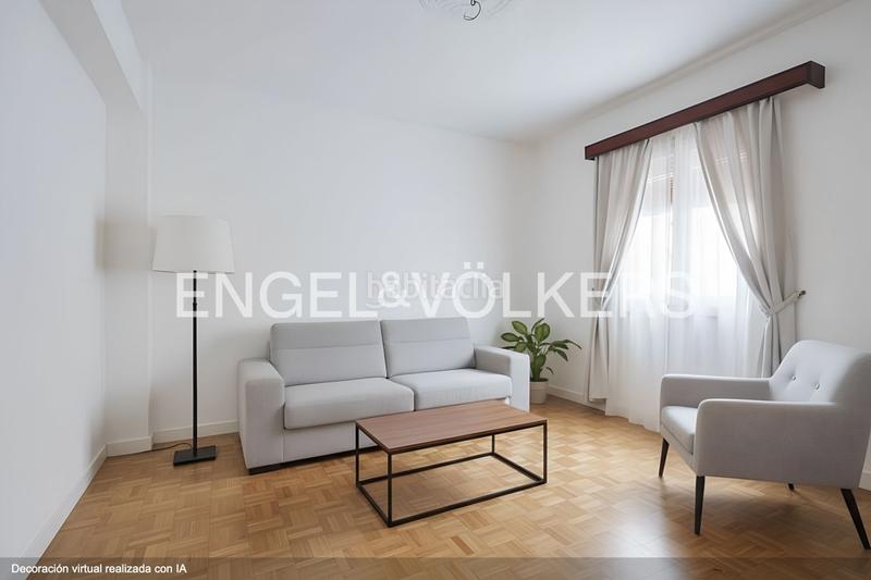 Foto 5cc44771-9aca-4fe1-9074-eff55375458d. Piccolo appartamento con riscaldamento in Mestalla Valencia