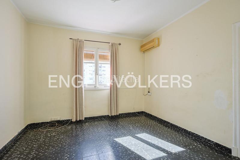 Foto 84fdaa5c-6cc2-435a-91d4-c50f9f71681e. Piccolo appartamento con riscaldamento in Mestalla Valencia