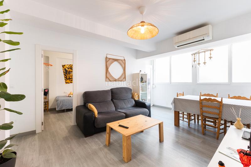 Foto 7aa84b99-e9a4-4b99-b3c4-699176cc64ca. Apartamento luminoso piso reformado en hort del senabre en Valencia