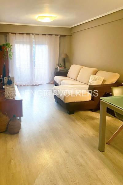 Foto 6be2eb2b-c7e6-481d-ac4d-6c2d40397529. Lloguer apartament amb calefacció aparcament a Marxalenes Valencia