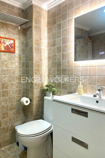 Foto 983979c1-da04-4caa-b922-d7e9ea07005e. Lloguer apartament amb calefacció aparcament a Marxalenes Valencia