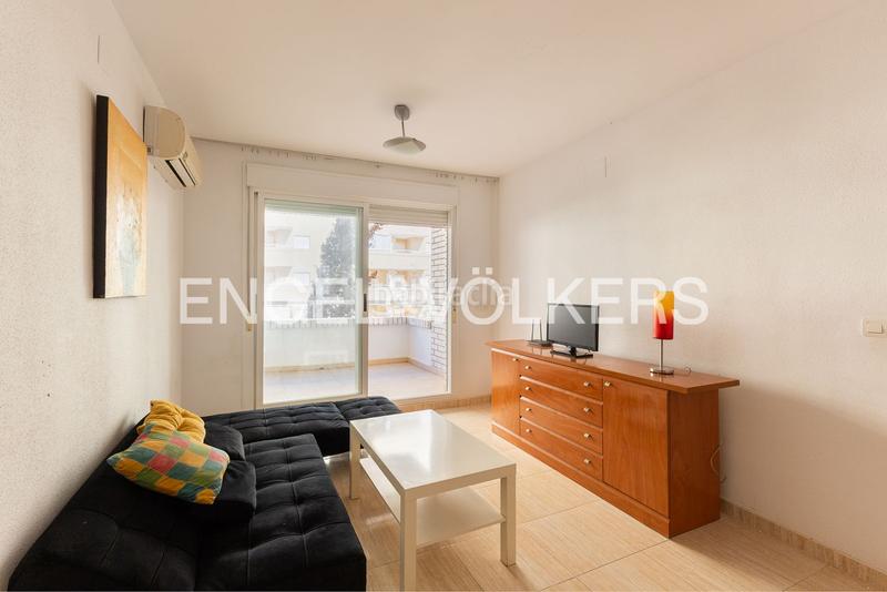 Foto 29355c29-35e3-4281-b39a-9230c8044191. Appartement mit heizung parking pool in Marina Trebol - Neptuno Oropesa del Mar