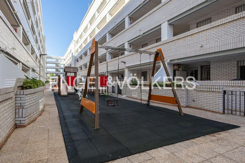 Foto c97647ca-0f91-43bf-92bd-36ce3b2e1794. Appartement mit heizung parking pool in Marina Trebol - Neptuno Oropesa del Mar