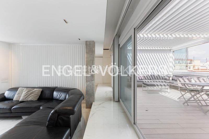 Foto 143a37bf-8e26-4a67-bd86-33ecc833e5ae. Location attique avec chauffage dans Russafa Valencia