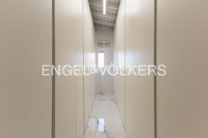 Foto 190a4b1a-f2d1-4983-9a5a-20f3c3505be5. Location attique avec chauffage dans Russafa Valencia