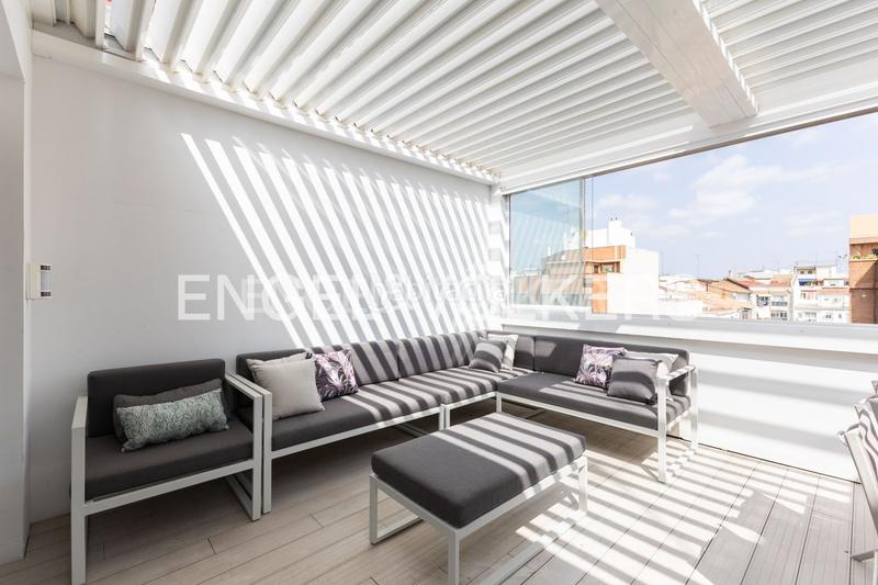 Foto fdc723b8-49c5-4849-ac13-c1a36748ade4. Rent penthouse with heating in Russafa Valencia