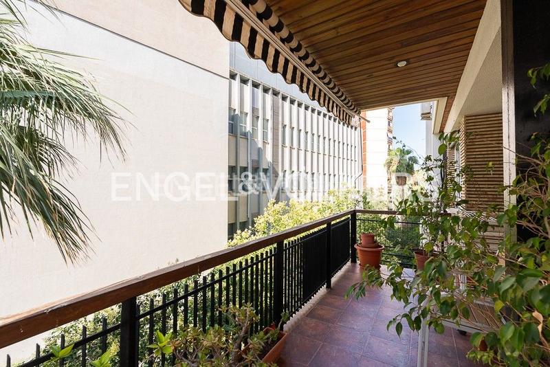 Foto 921ca170-fc43-49ad-9de8-9054487568fc. Alquiler apartamento exclusiva vivienda con terraza en jaime roig en Valencia
