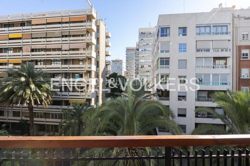 Foto c6d23a9c-279f-4051-938d-52bf96fe5d4c. Location appartement avec chauffage parking dans Jaume Roig Valencia
