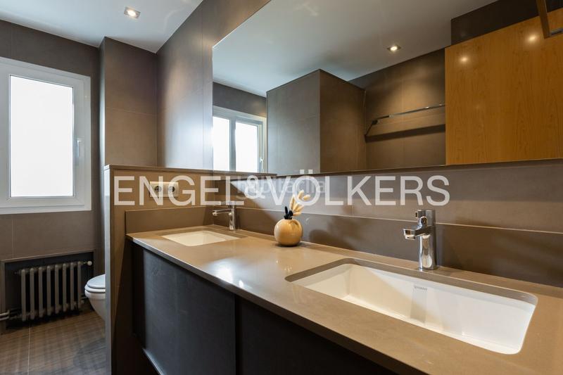 Foto a81b9b04-34a9-4879-bef8-437c7dccbef0. Miete appartement mit heizung parking in Jaume Roig Valencia