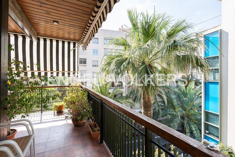 Foto 84183fb4-16cf-4d71-b000-40988a3dbdc7. Rent apartment with heating parking in Jaume Roig Valencia