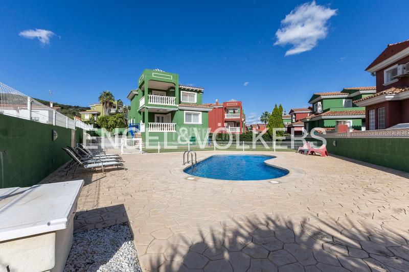 Foto ed86955d-cedf-41c5-994b-d566cc35e3bc. Haus mit heizung parking pool in Las Atalayas-Urmi-Cerro Mar Peñíscola