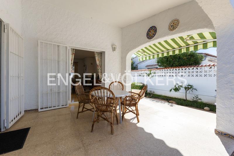 Foto 2e585bde-8c16-40e3-a045-5a51535505fe. House with heating parking pool in Corinto-Almardà Sagunt