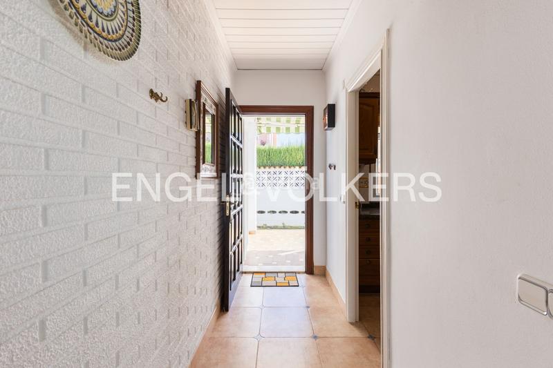 Foto 67677d7d-3c52-409e-98f9-6085ea4cd480. House with heating parking pool in Corinto-Almardà Sagunt