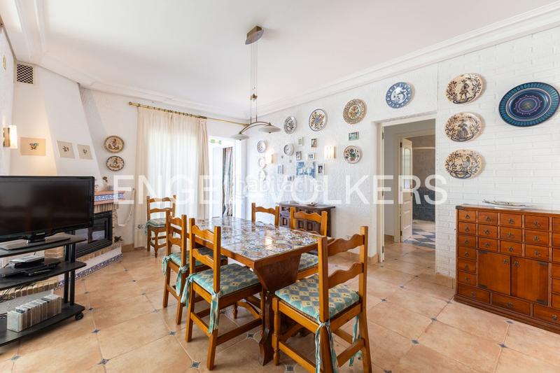 Foto 815613fd-4762-45ef-a89e-660d20ce54f2. House with heating parking pool in Corinto-Almardà Sagunt