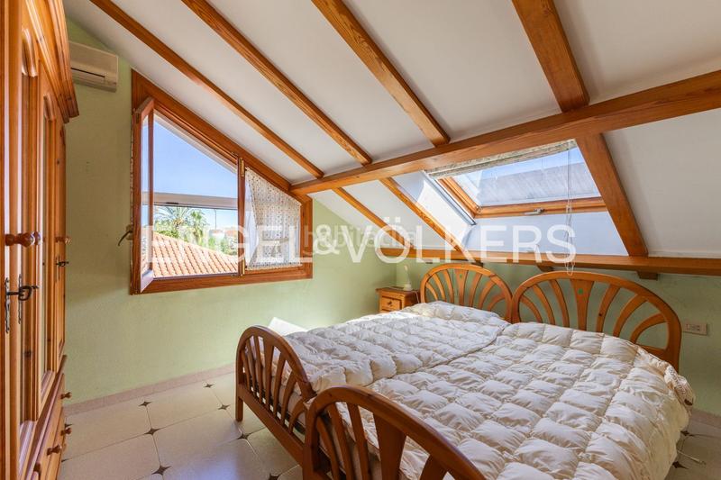 Foto 9a347a20-701a-4d29-9b49-d40ce08e631d. House with heating parking pool in Corinto-Almardà Sagunt