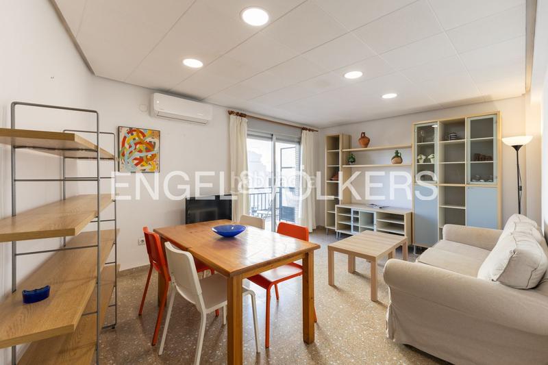 Foto 08c6a842-9f2f-4752-82f7-37a5a2788ced. Alquiler apartamento bonito piso en Arrancapins en Valencia