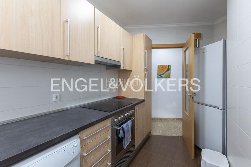 Foto 0577ff6d-3d70-4879-b193-cf99a494ea9b. Lloguer apartament amb calefacció aparcament a Arrancapins Valencia