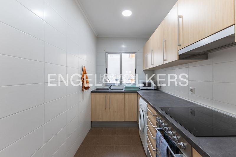 Foto f40d2fcc-12ae-4048-bae5-2bc2795fb616. Location appartement avec chauffage parking dans Arrancapins Valencia