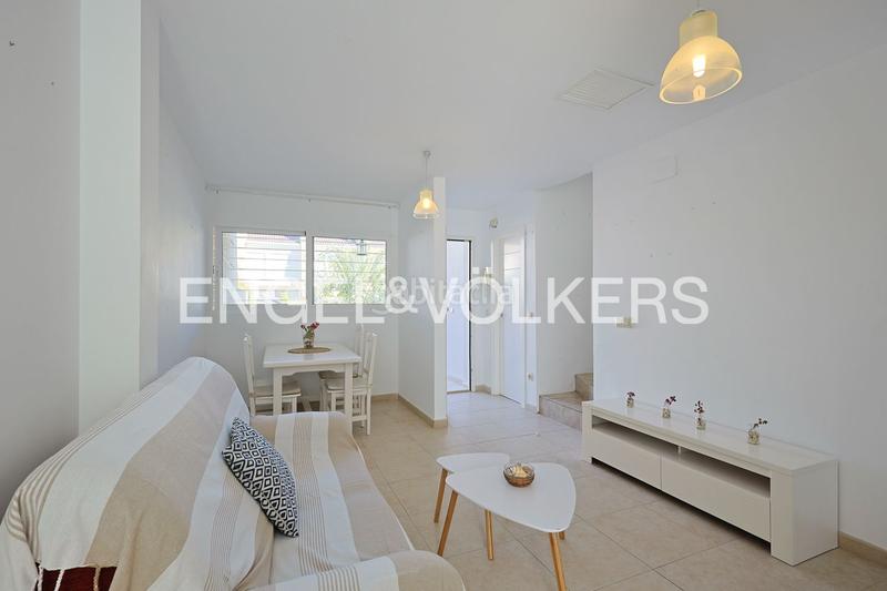 Foto 22d3298b-7df7-4d34-b683-6be233b77632. Maison avec chauffage parking piscine dans Corinto-Almardà Sagunt