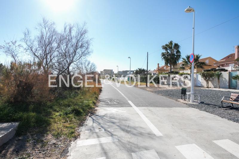 Foto 98122f73-656f-43de-88bd-9b3d519d7b7e. Maison avec chauffage parking piscine dans Corinto-Almardà Sagunt