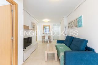 Apartament a Cala Blanca. Apartamento con licencia turística y vistas al mar en magic worl