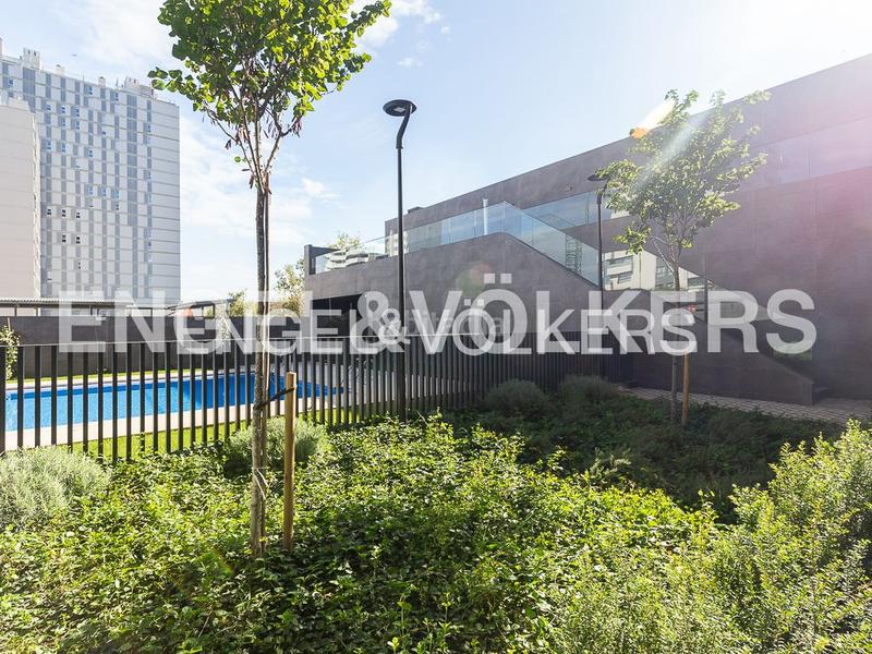 Foto d1277fd1-ff07-4e2d-b923-a35a995a6329. Affitto piccolo appartamento con riscaldamento parcheggio piscina in Valencia