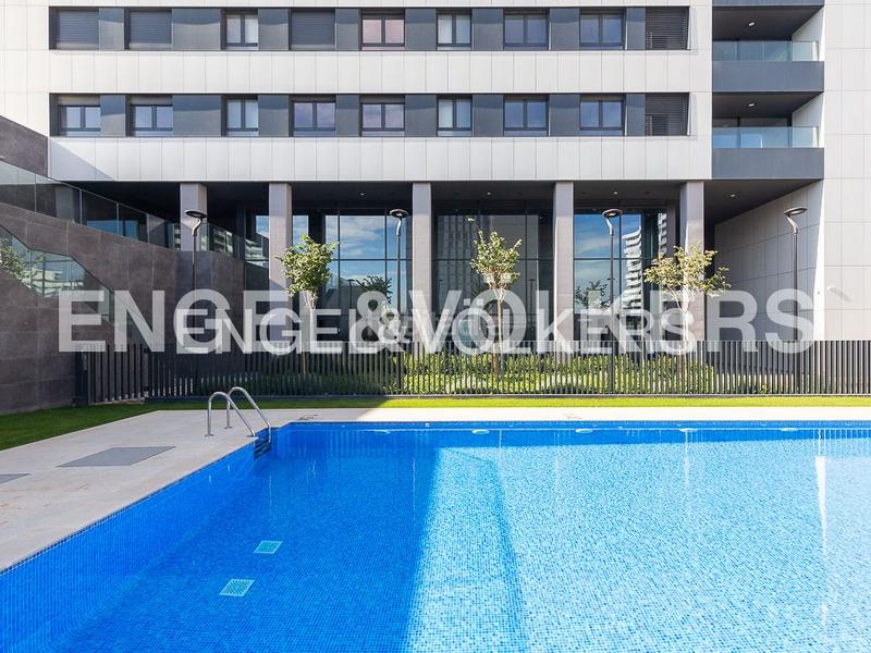 Foto e9e5c44c-c8f2-44a5-aa56-ff8e0ee01e4e. Affitto piccolo appartamento con riscaldamento parcheggio piscina in Valencia