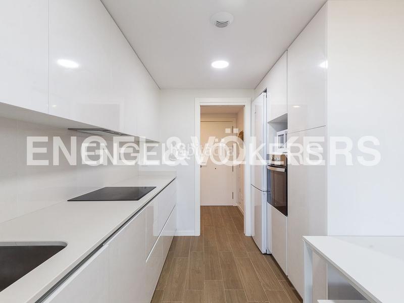 Foto 8d5f6e29-4e5a-48c8-ba8d-6205ed54cdb3. Alquiler apartamento  en malilla para corta estancia en Valencia