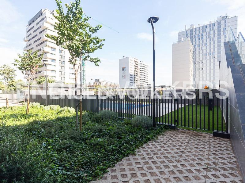 Foto 2854bc98-4687-4e15-8f68-0efe99df5201. Lloguer apartament amb calefacció aparcament piscina a Valencia