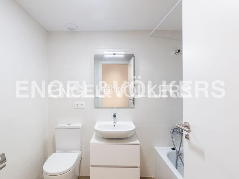 Foto 584ba32a-3688-40e0-8e42-729351ff0cdc. Location appartement avec chauffage parking piscine dans Valencia