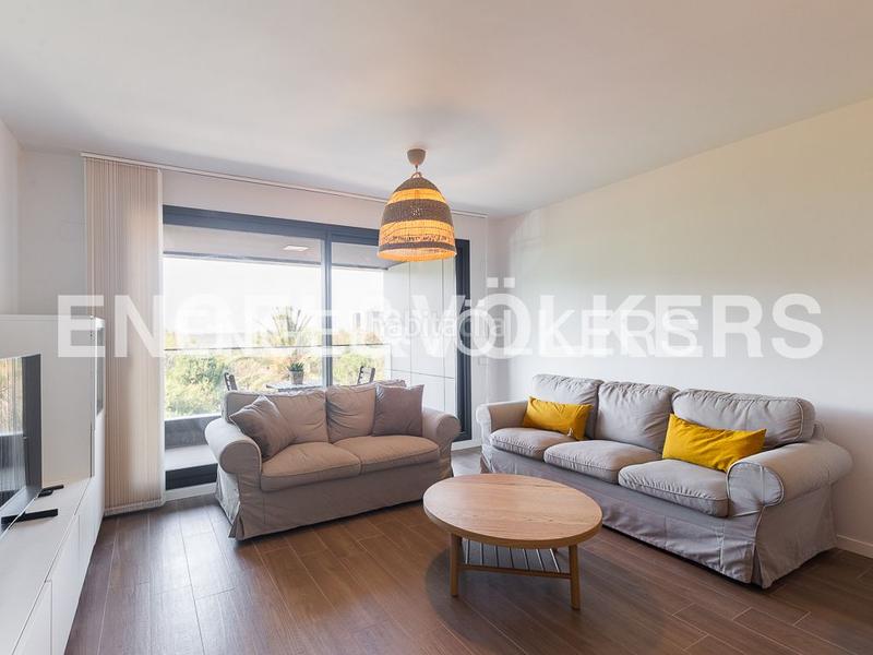 Foto 901f7b17-138f-454b-84c6-a6ea40c6ea42. Location appartement avec chauffage parking piscine dans Valencia