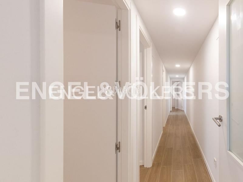 Foto b80a4ee7-4b98-4033-99c7-5490309b4d16. Location appartement avec chauffage parking piscine dans Valencia