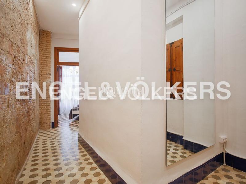 Foto 02950ecc-f326-424e-8648-ec9affa9bc46. Rent apartment with heating in El Carme Valencia