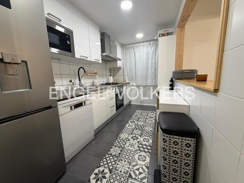 Foto 4f3bb0d2-7e5f-4518-90b5-faa63923cfb9. Rent apartment with heating in Aiora Valencia