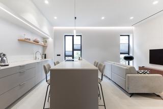 Apartament a Russafa. Luminoso piso reformado con balcón en ruzafa