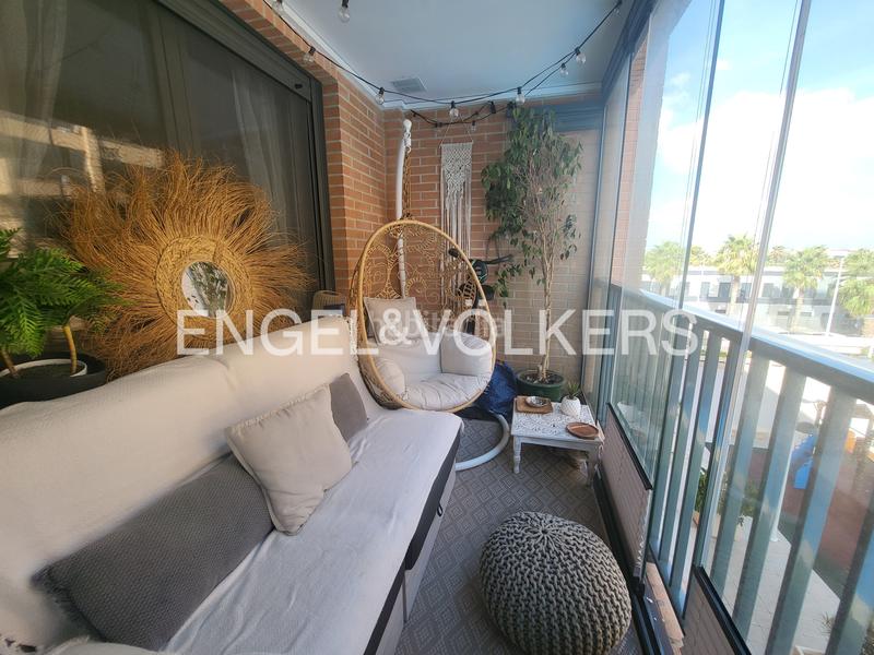 Foto 1bfd4cc9-083a-4f46-9c9c-1ffa9b263945. Alquiler apartamento piso en patacona para todo el año en Alboraya