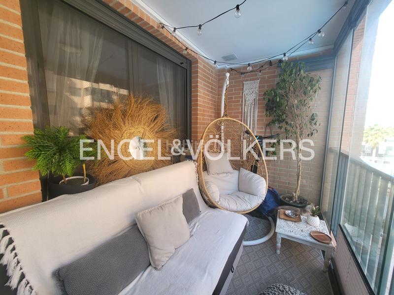 Foto d300608f-2cb1-43c4-b6d0-d4e45f7f957f. Alquiler apartamento piso en patacona para todo el año en Alboraya