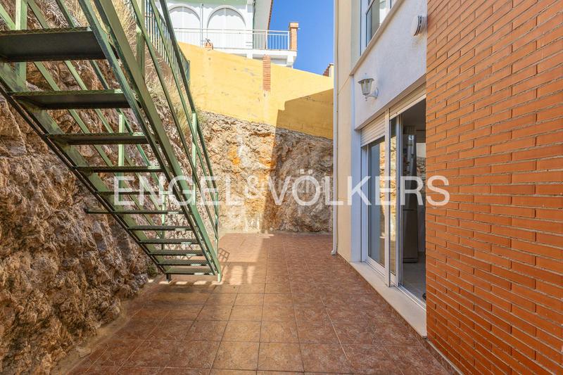 Foto 1776b88b-9991-4cdb-a73d-5bfe5c2cc20d. Rent semi detached house with heating parking in pueblo de Cullera Cullera
