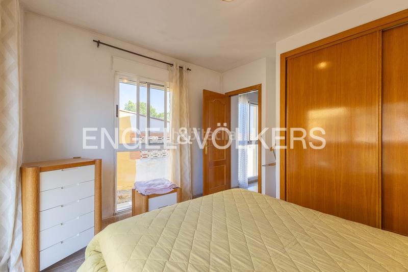 Foto 2c076189-d248-440c-b689-f7b55bada625. Rent semi detached house with heating parking in pueblo de Cullera Cullera